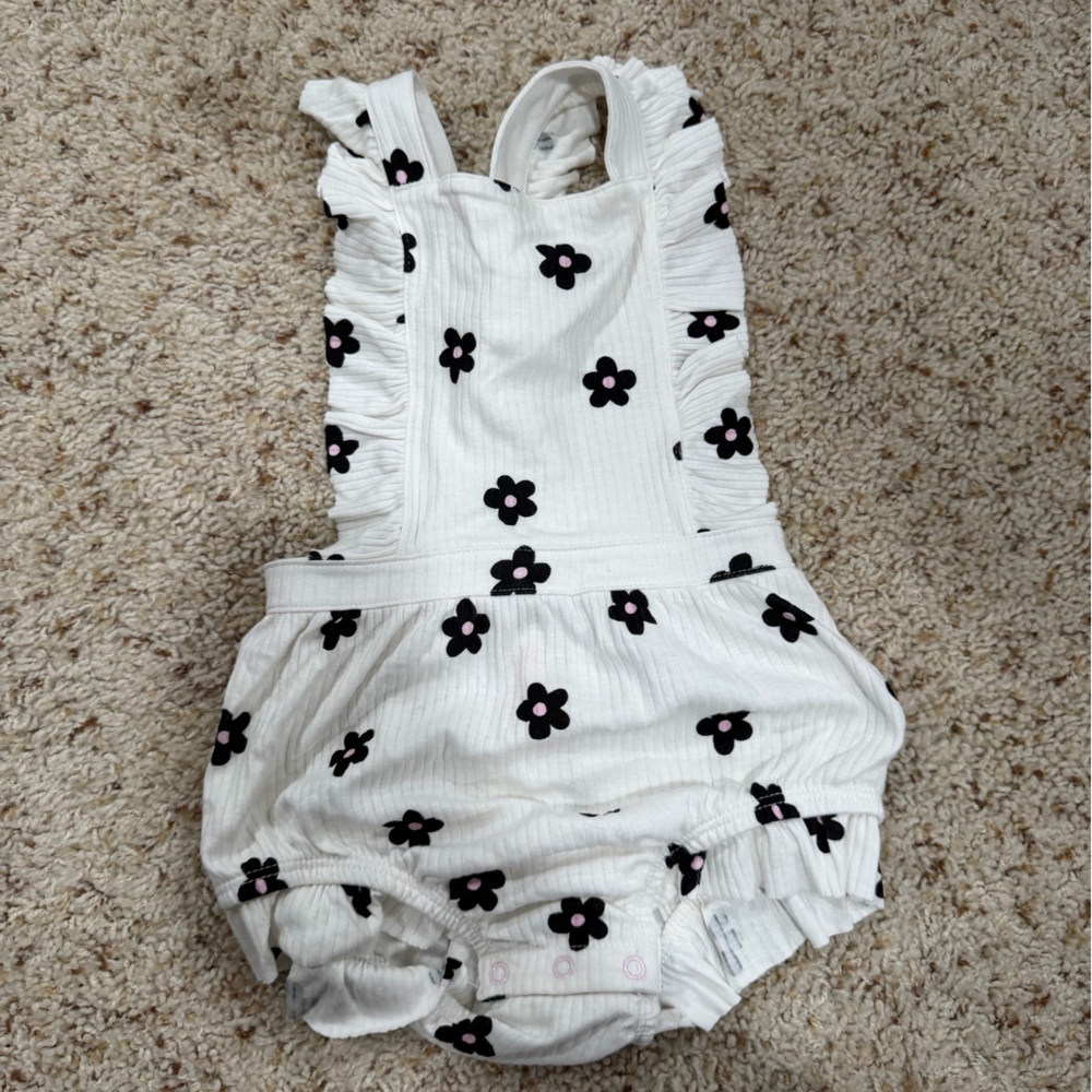 Cat & Jack White Ribbed One-Piece with Black Floral Print and Pink Centers